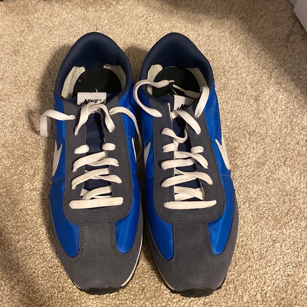 Blue & White Nike Challenger OG Men’s Size 11